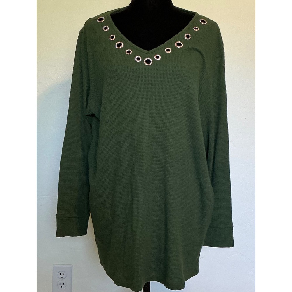 Quacker Factory Womens 1X Olive Green Waffle Knit Grommet V-Neck Top Long Sleeve